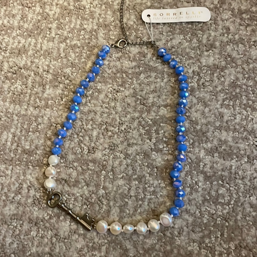 NWT Sorrelli necklace